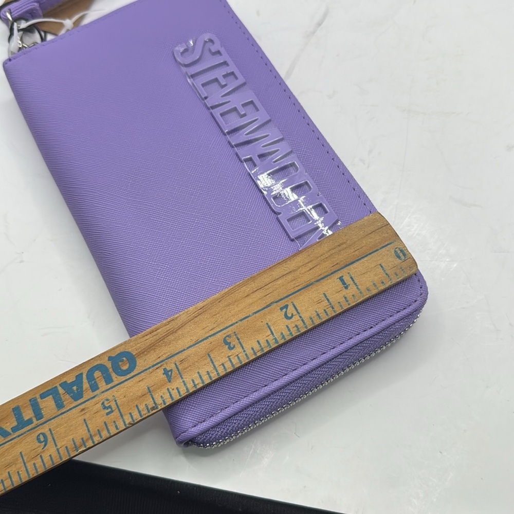 NWT Steve Madden Purple Wristlet Bzipeee Boxed Wallet Clutch Zip Around ID Card - Picture 14 of 16